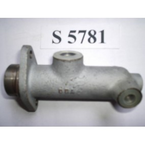 PEUGEOT 404 berline Diesel - Master brake cylinder 22mm - NEW