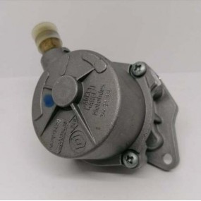 Renault Clio / Kangoo / Trafic / - 1.9d / 1.9dti / 1.9dci - Vaccum Pump - NOS