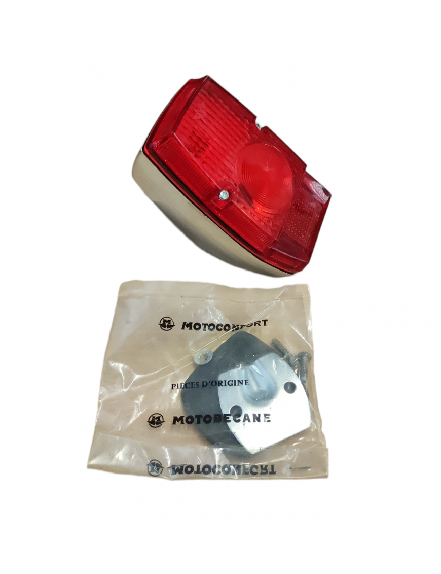 MBK - Motobecane AV88 / AV85 - SEIMA 2085 - Complete rear tail light - NOS