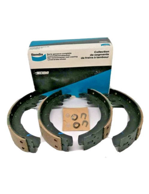 RENAULT R16 / R17 - Set of 4 brake shoes - 228x40mm BENDIX - NEW