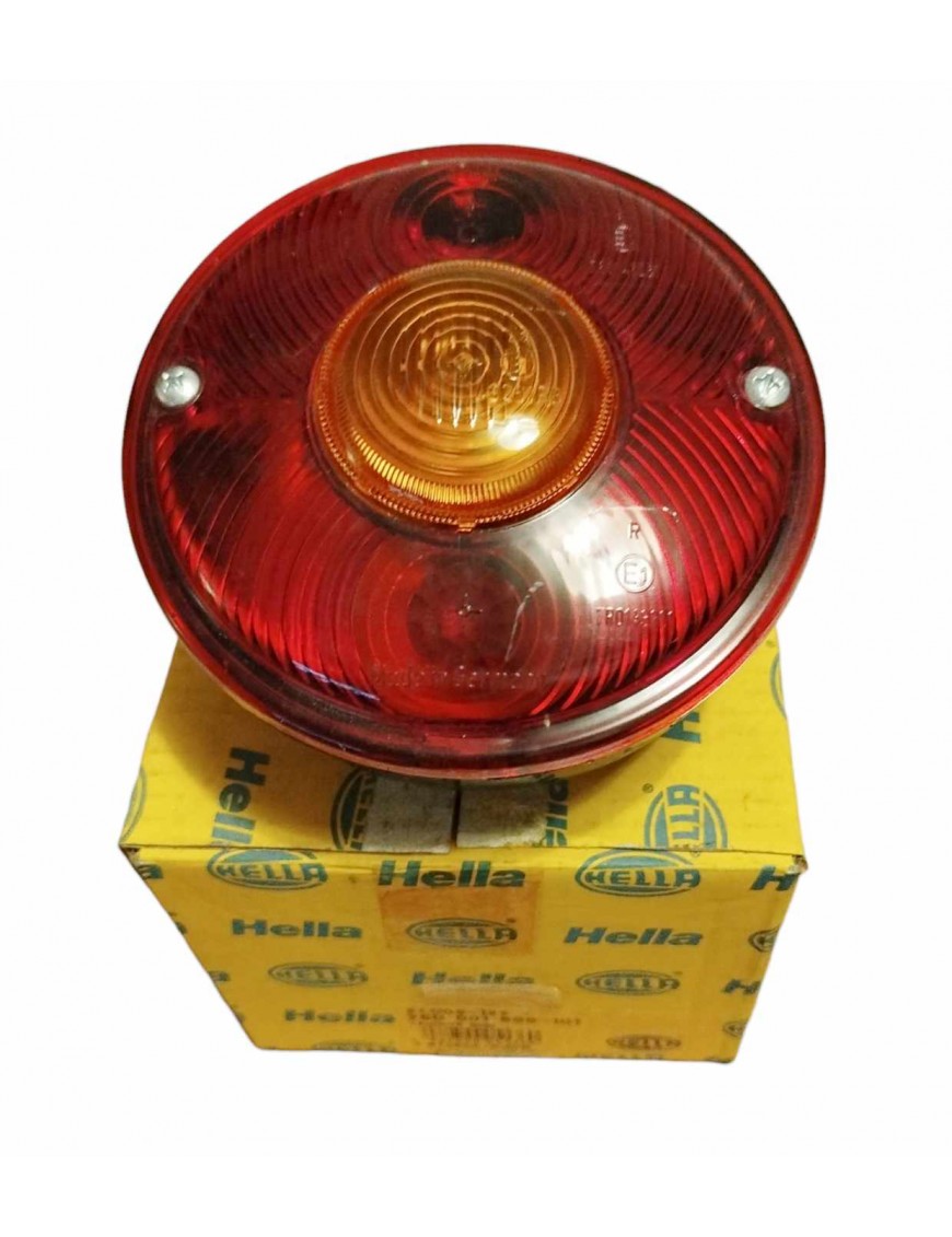 UNIMOG - Truck - HELLA 2SD001686-101 - Rear taillight 3 functions - 140mm