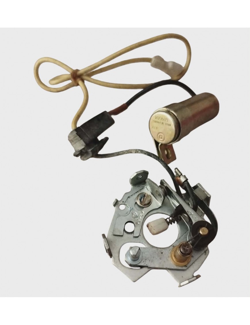 PEUGEOT 204 / 304 - Ignition breaker + condensator assembly NOS
