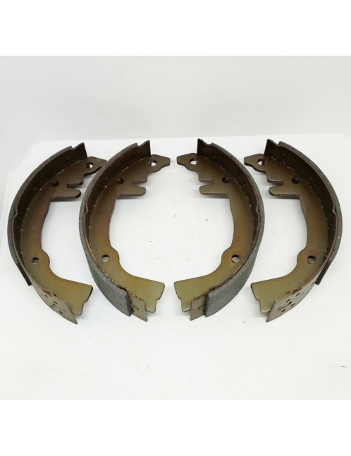RENAULT R4 truck / R6 / R16 - Set of 4 brake shoes 228x42mm - BENDIX - NEW